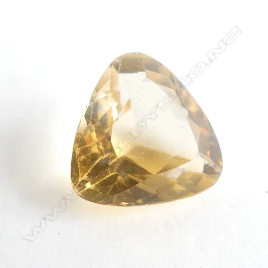 LOOSE CITRINE YELLOW GEMSTONE FACTED TRILLIANT CUT 2.83CTS WITH REPORT