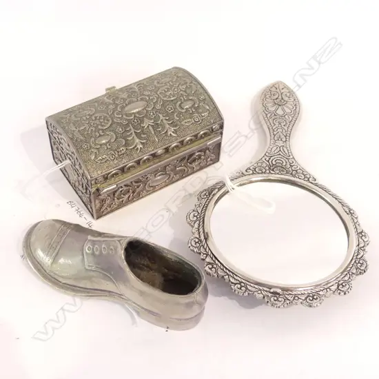 SILVER PLATE MINIATURE SHOE (L130MM) LIDDED BOX & HAND MIRROR
