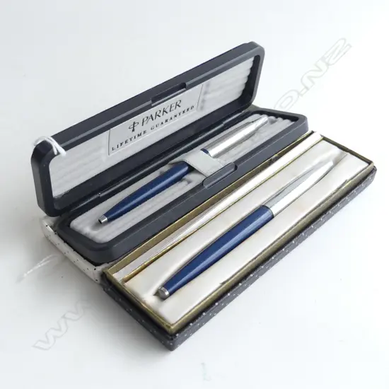 2 CASED PARKER PENS