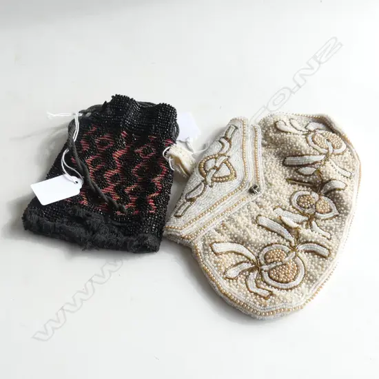 2 VINTAGE HAND BEADED CLUTCH PURSES (AF)