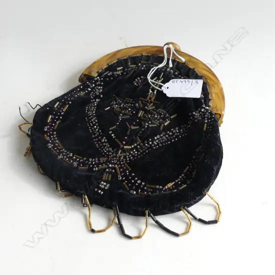 DECO BEADED CLUTCH PURSE AF