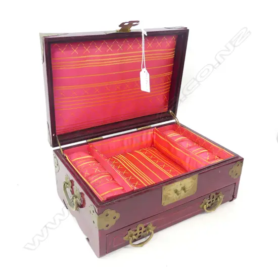 CHINESE ROSEWOOD JEWELLERY BOX W.260mm