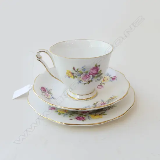 QUEEN ANNE 'COUNTRY GARDEN' TRIO