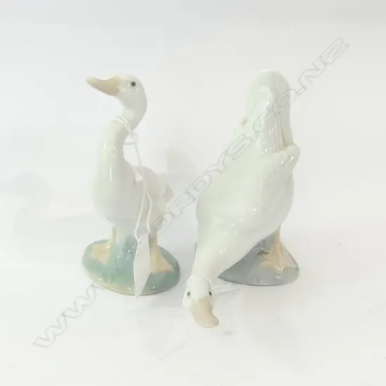 LLADRO GOOSE (H. 120MM) + NAO GOOSE L. 140MM