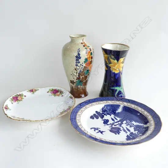2 ENGLISH DECO FLORAL VASES + 2 PLATES; OCR & ROYAL DOULTON OLD WILLOW 280mm dia