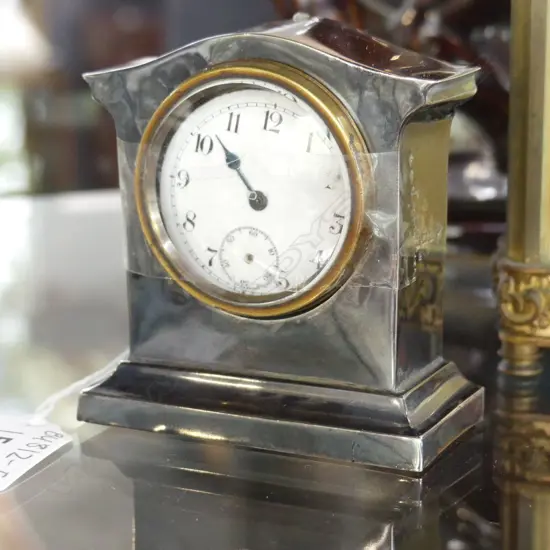 WALKER & HALL SMALL STG SILVER CLOCK, C1913 H. 75MM