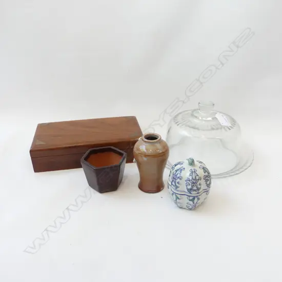 LIDDED ROSEWOOD BOX W.230mm + 3 ORIENTAL CERAMIC CONTAINERS + GLASS DOME & PLATE
