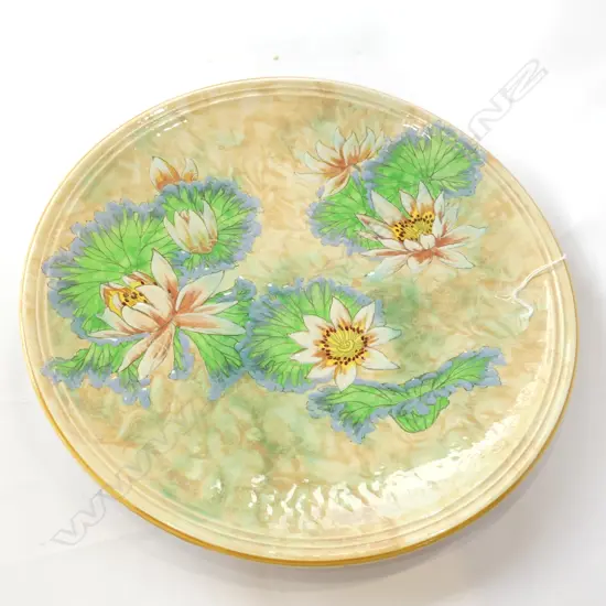 ROYAL DOULTON WATER LILY PATTERN CHARGER DIA  340MM