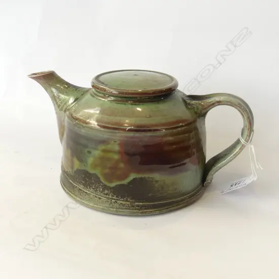 PETER LANGE TEAPOT, RED AND GREEN SALT GLAZED PORCELAIN, INCISED PATTERNS 200mm dia