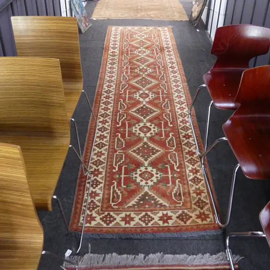 HAND KNOTTED ALL WOOL RUNNER 2950x880mm