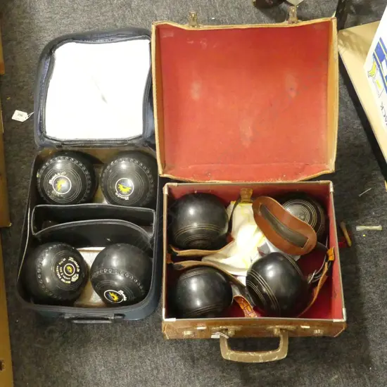 2 HENSELITE BOWLS SETS; CROCODILE CASE & HENSELITE BAG