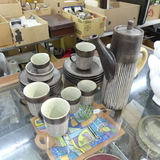 20 PCE DANISH COFFEE SET; 3 MUGS, 3 COFFEE CANS, 6 SAUCERS, 6 SIDE PLATES, SUGAR BOWL & COFFEE JUG