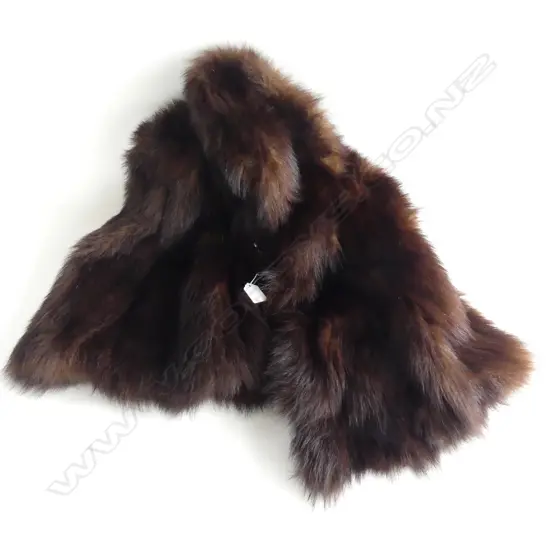 FOX FUR CAPE WITH DECORATIVE BUCKLE