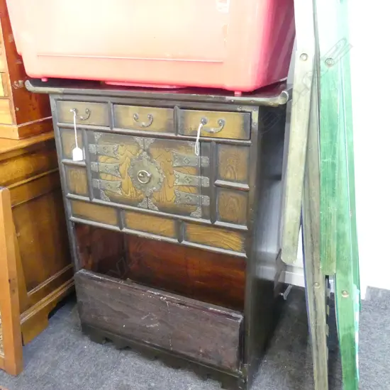 KOREAN CHEST 715x305x860mm