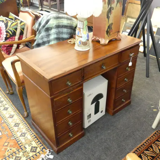 VINTAGE KNEEHOLE DESK 970x470x725mm