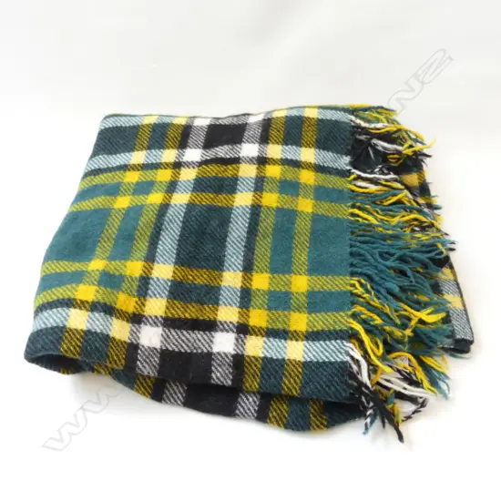 .WANGANUI 100% WOOL TRAVEL RUG