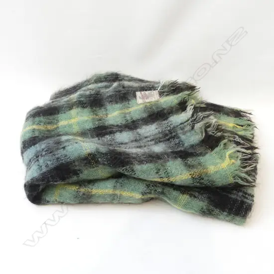 SCOTTISH CREAGARAN 100% MOHAIR  RUG