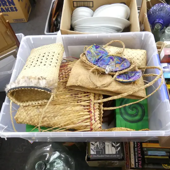 BOX LOT ASST. MAORI ITEMS; KETE, CARVINGS, ARTWORKS, RESIN BOOKENDS ETC