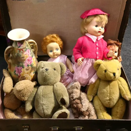 SUITCASE w. DOLLS & TEDDIES + LGE HAND PAINTED VICTORIAN VASE