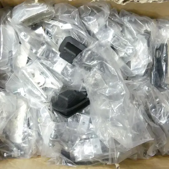 LG LOT OF NEW LOCKS - UNKNOWN USE