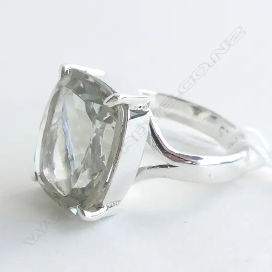 RING,  GREEN AMETHYST & .925 SILVER, SIZE P