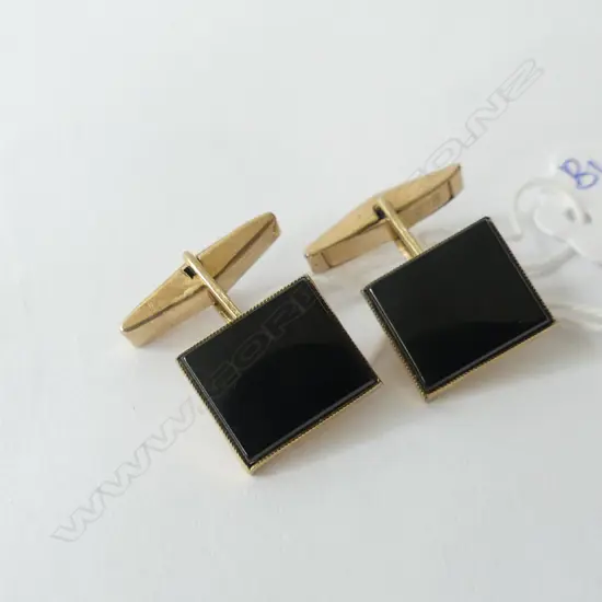 PR 9ct. GOLD, BLACK ONYX CUFFLINKS 7gm.
