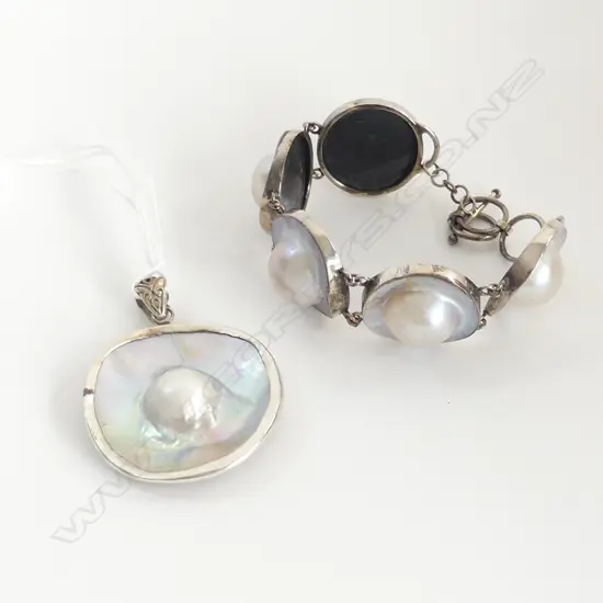 LGE MABE PEARL PENDANT & .925 SILVER PENDANT & BRACELET