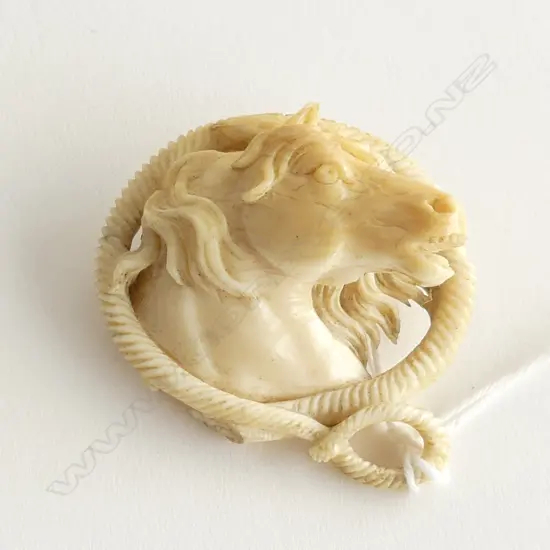 VINTAGE IVORY HORSE HEAD BROOCH