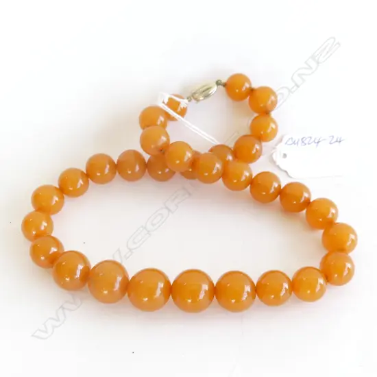 VINTAGE BAKELITE FAUX AMBER GRADUATED BEAD NECKLACE L.400mm