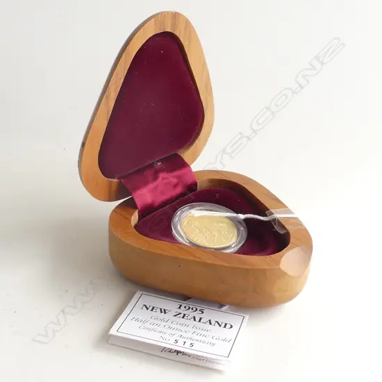  ½oz FINE GOLD 0.999 COIN, 1995, NZ$10  'GOLD FEVER'. 15.55 gm. LTD ED. 600, IN BOX