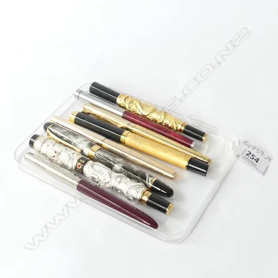 8 ASST FOUNTAIN PENS