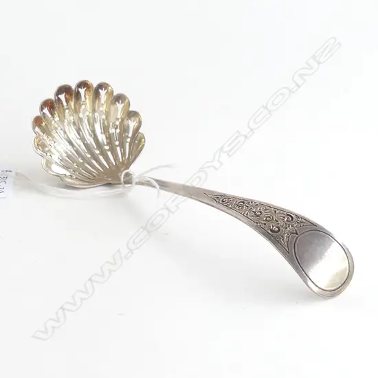 VICT STG SILVER SIFTER SPOON 34gm L.140mm