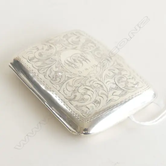 BIRMINGHAM 1914 SILVER SCROLL ENGRAVED CIGARETTE CASE gilt interior