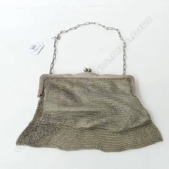 STG SILVER MESH PURSE