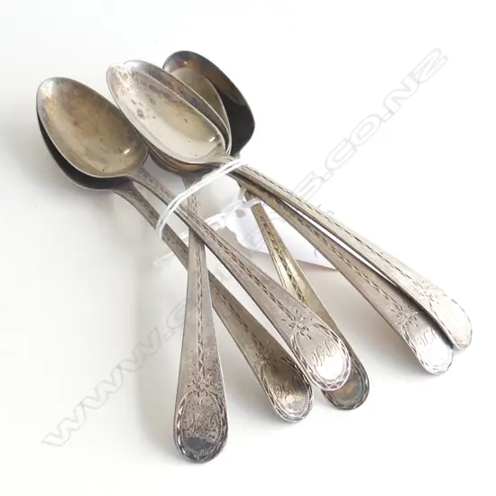 SIX GEO lll OLD ENGLISH BRIGHT CUT TEASPOONS LONDON 84 GM