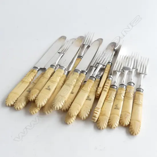 BAG VINTAGE BONE HANDLE CUTLERY; 9 FORKS & 9 KNIVES
