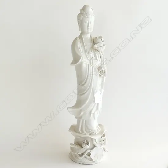 LARGE BLANC DE CHINE KUANYIN H.470mm