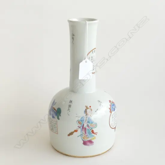 CHINESE MALLET FORM FAMILLE ROSE VASE H.250mm w. DAOGUANG SEAL MARK BUT LATER COPY