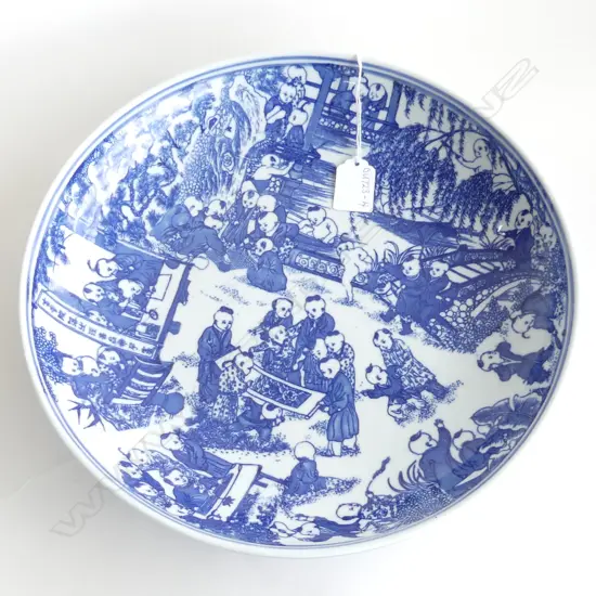 B/W CHINESE PLATE - 100 HEIRS OF JOY - 310mm dia...