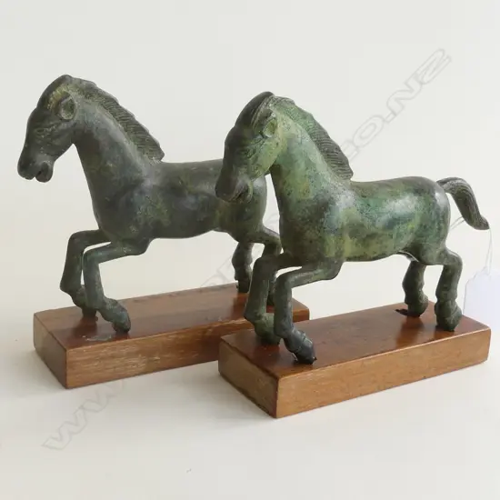 PR BRONZED METAL ORIENTAL HORSES ON STANDS H.170mm