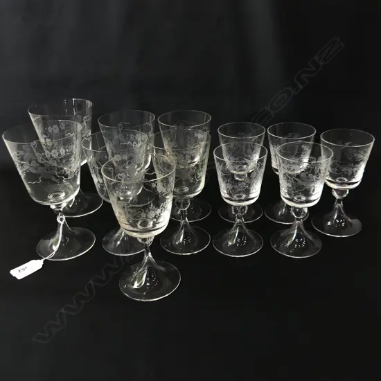 SET 12 OLD EUROPEAN WINE GLASSES - HAND ETCHED W CHERUBS VAR. SIZES 130 - 160mm