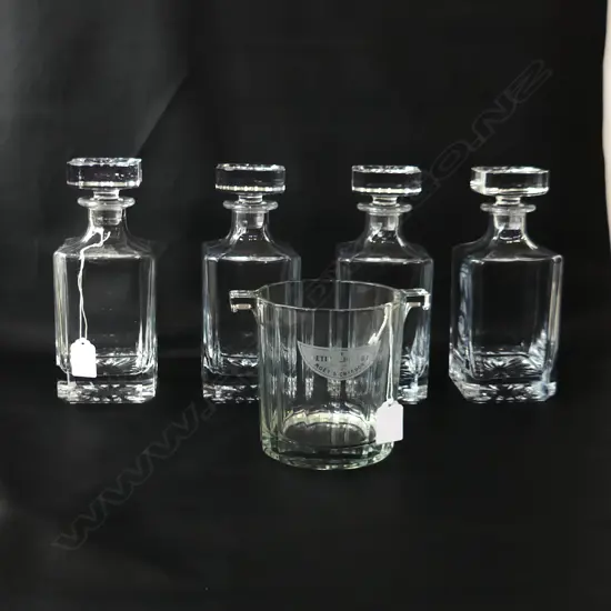 4 DECANTERS + MOET & CHANDON CHAMPAGNE BUCKET