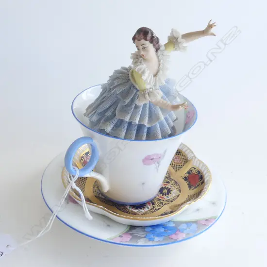 SHELLEY C/S, ROYAL CROWN DERBY PIN DISH, DRESDEN BALLERINA AF, ORIENTAL WINE CUP
