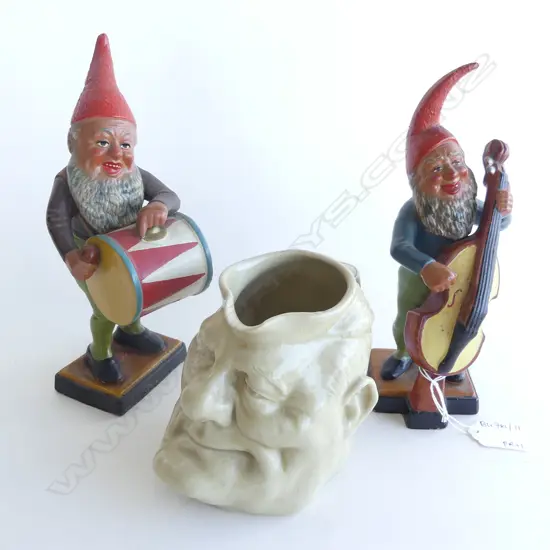 PR VINTAGE HEISSNER TERRACOTTA MUSICIAN GNOMES + MULDOON JUG