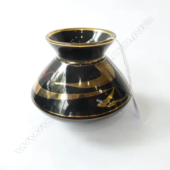 PETER COLLIS GOLD LEAF VASE - SIGNED & DATED '97, H.120mm