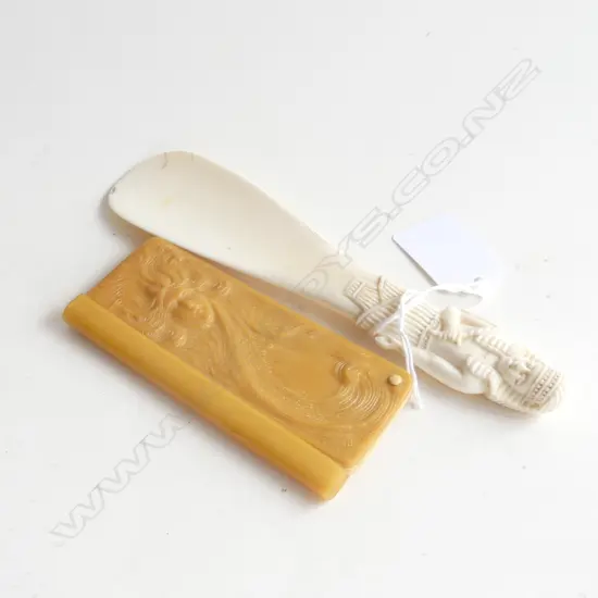 IVORY SHOE HORN w. EGYPTIAN FIGURE L.165mm + VINTAGE ART NOUVEAU STYLE CASEIN DANCE CARD BOOKLET H.95mm