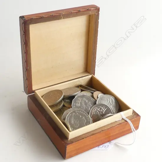 BOX VARIOUS NZ & AUSTRALIAN DECIMAL COINAGE $40+