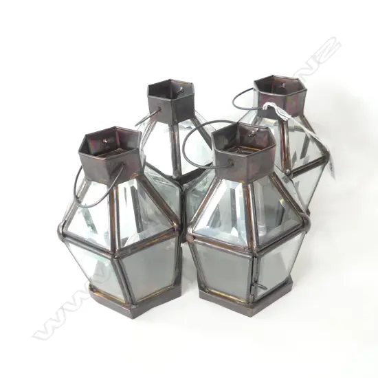 4 SMALL BEVELLED GLASS LANTERNS H.150mm