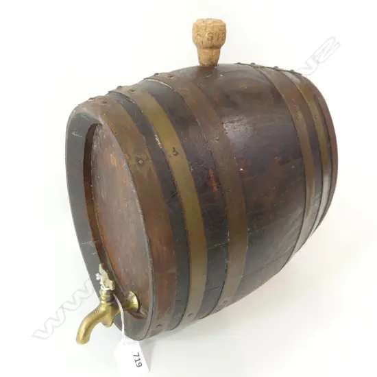 OAK CASK WITH BRASS TAP H.290mm