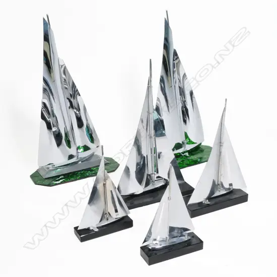 6 ART DECO CHROME YACHTS, 2 GREEN GLASS BASES, 4, BLACK VITROLITE, H.150-350mm